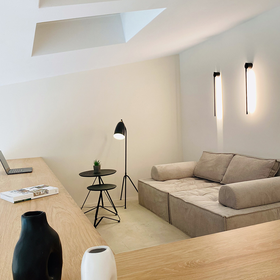 Gallery with working space and sofabed